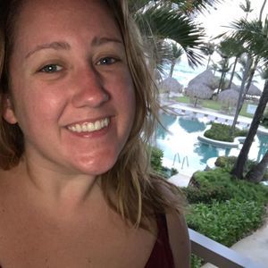 Meet your Posher, Alyson